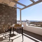Kedros Milos Suites