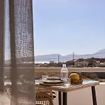 Kedros Milos Апарт-отель Адамас