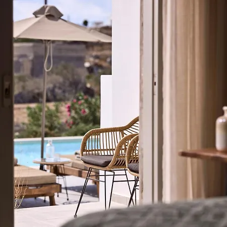 Kedros Milos Suites Adamantas (Milos)