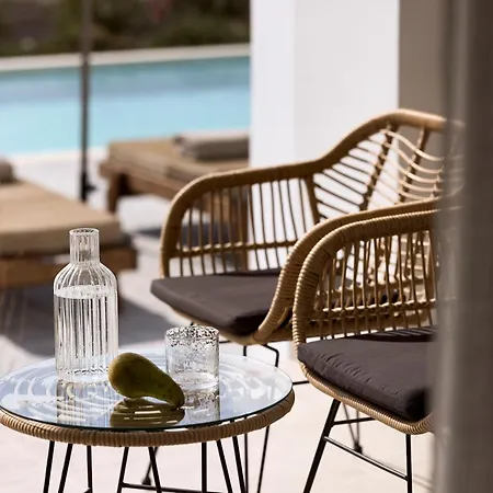 Aparthotel Kedros Milos Suites