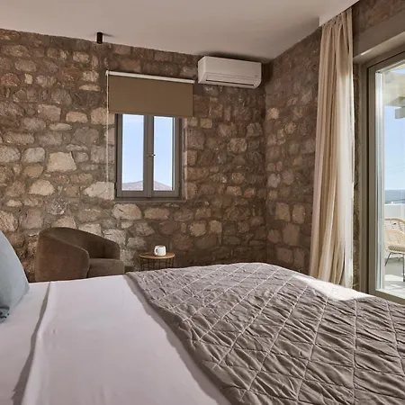 Kedros Milos Suites Aparthotel Adamantas (Milos)