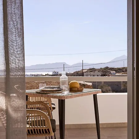 Aparthotel Kedros Milos Suites *